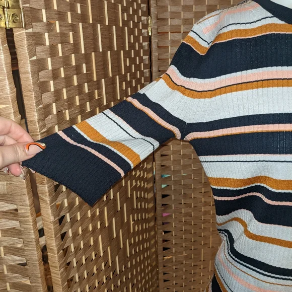 Lafayette 148 Striped Silk Blend Top Size Medium - Picture 4 of 8